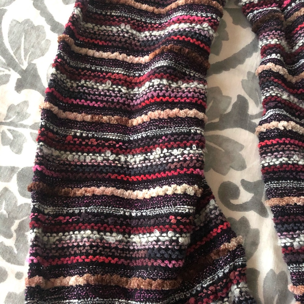 INFINITY SCARF - Picture 2 of 2